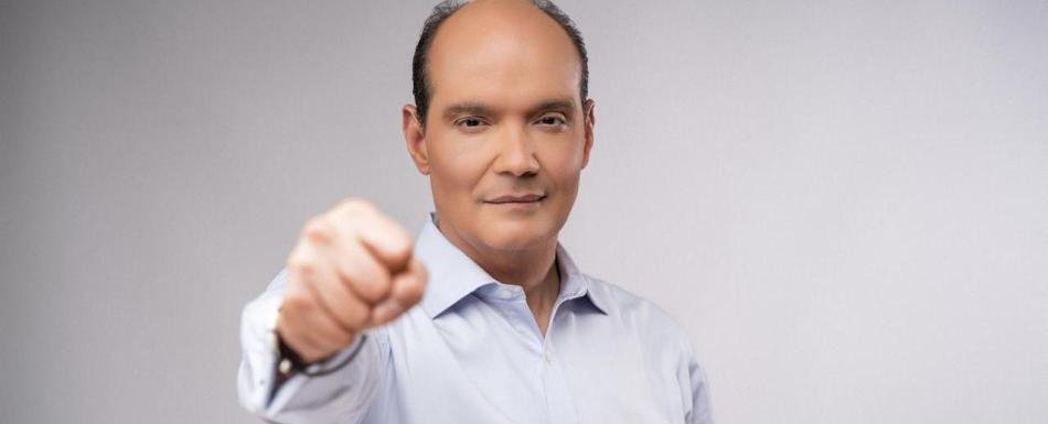 Ramfis elogia firmeza e intolerancia anticorrupción de la embajadora Campos