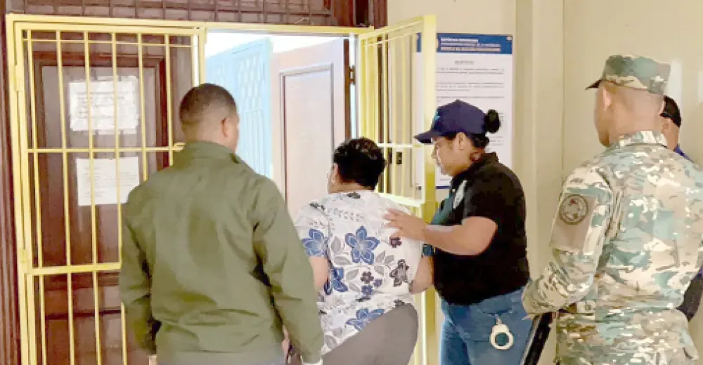 Arrestan exdirectivos Patronato contra el Cáncer por anomalías