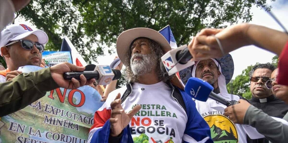 Protestan en Santiago contra exploración minera en la cordillera Septentrional
