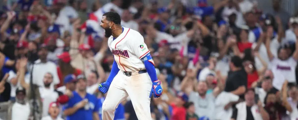 Junior Caminero y Ken Griffey Jr en un mano a mano sobre el Clásico Mundial de Béisbol