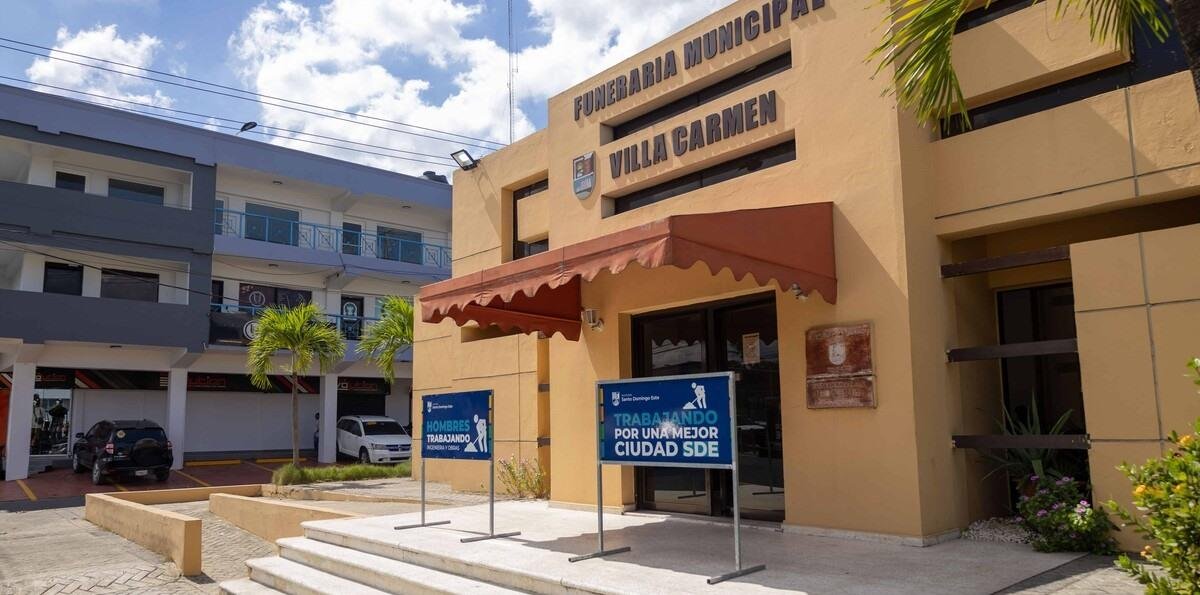 Comunitarios de Villa Carmen denuncian cierre prolongado de funeraria municipal