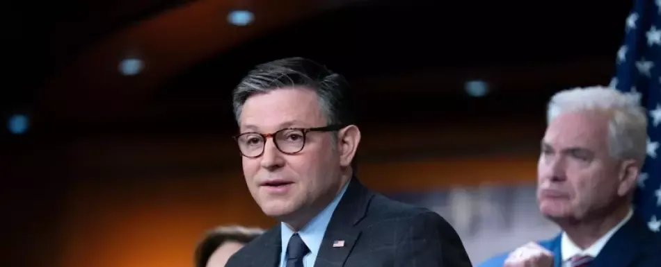 Representantes frenan los aranceles contra Canadá