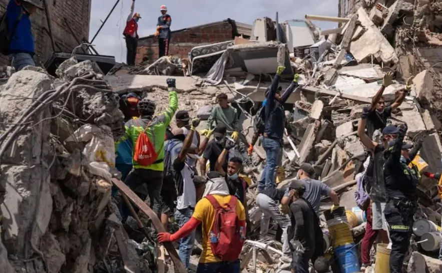 Aumenta 294 fallecidos, 3,935 heridos terremoto Colombia