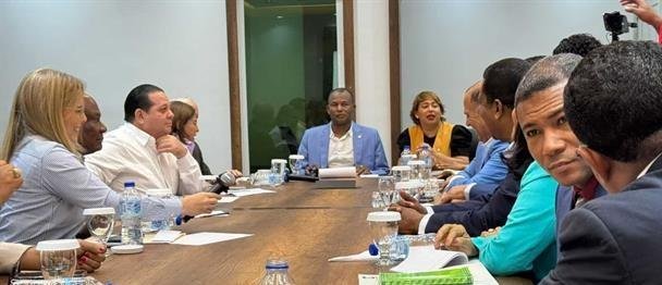 La reforma laboral se aprobaría sin consenso en el Congreso