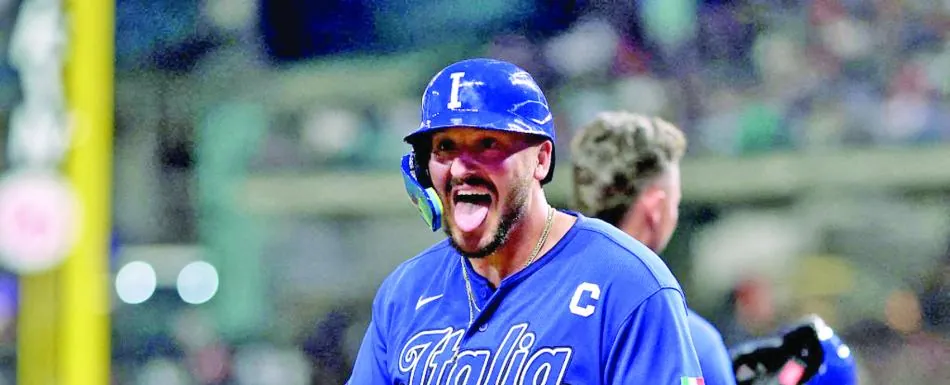 Pasquantino pega tres cuadrangulares e Italia deja fuera a México