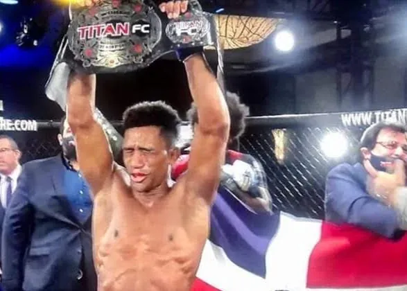 Alberto Puello enfrentará a colombiano en Coliseo Teo Cruz