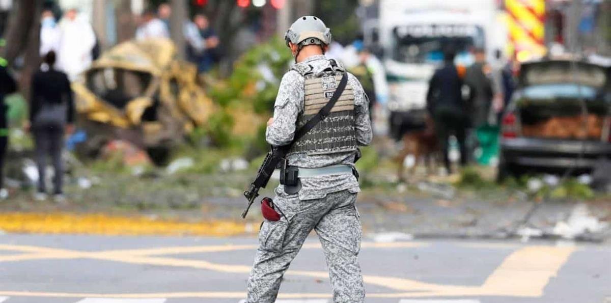 Medellín construye primera megacárcel de Colombia inspirada en modelo de Bukele