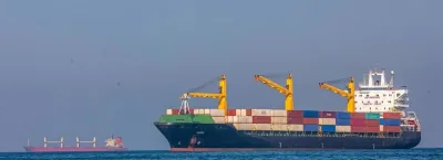 EU confirma barcos empiezan a transitar por estrecho de Ormuz